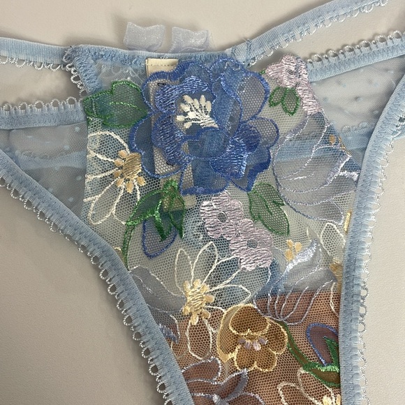 For Love and Lemons Periwinkle Bra (XL) and Thong (L) Set - Picture 3 of 3